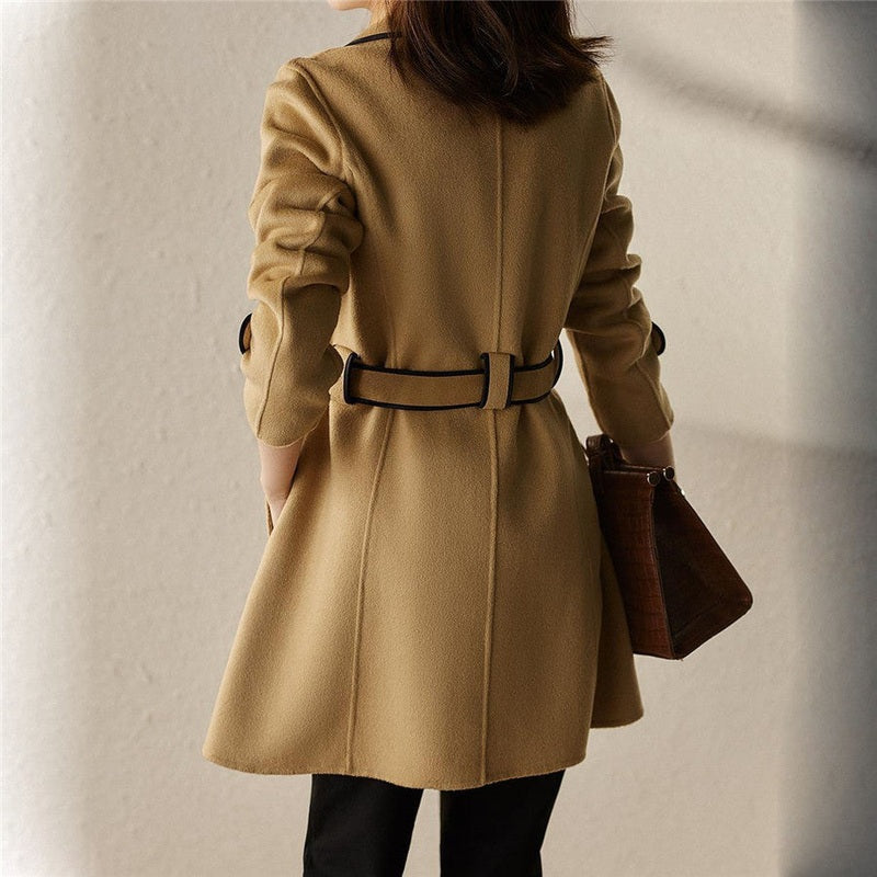 Valentia - Stylish Prestige trench coat for winter elegance