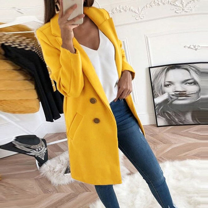 Chic Sienna - Classic tailored blazer coat for elegance