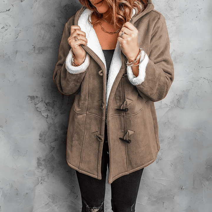 Claudine - Stylish plush hooded coat for ultimate comfort