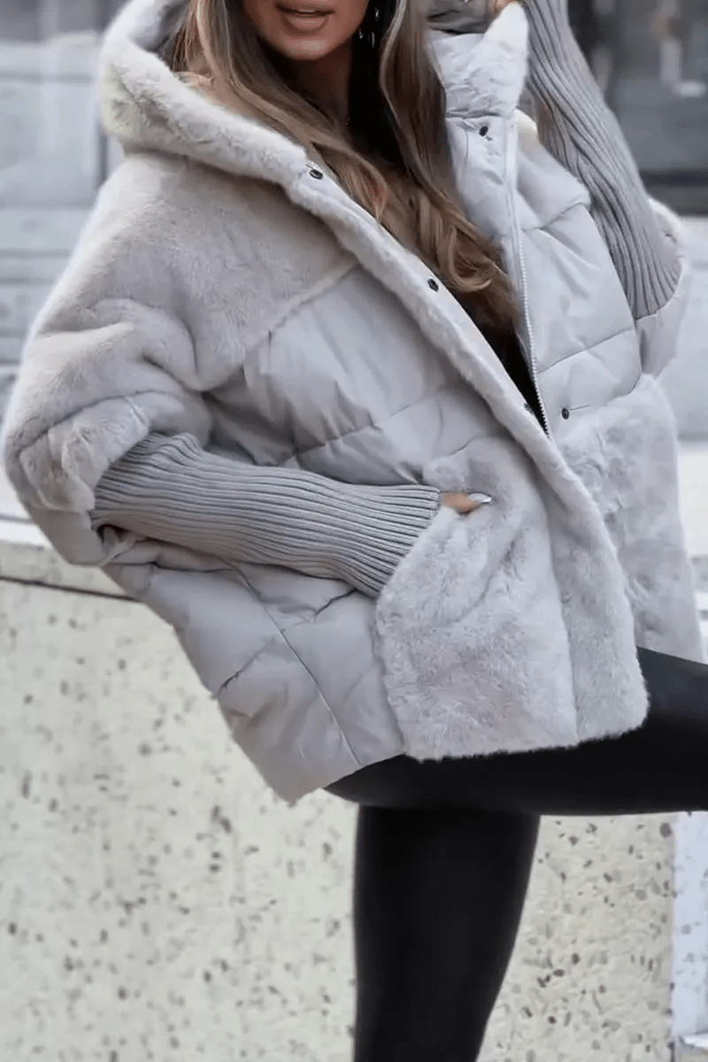 Sophie - Elegant winter coat with multicolored design