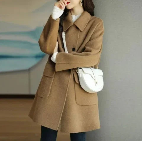 Demi - Cozy Mid-Length Wool Coat