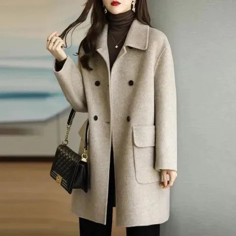 Demi - Cozy Mid-Length Wool Coat