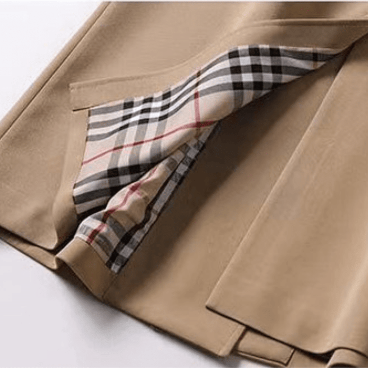 Emilia - Elegant trench coat for timeless style