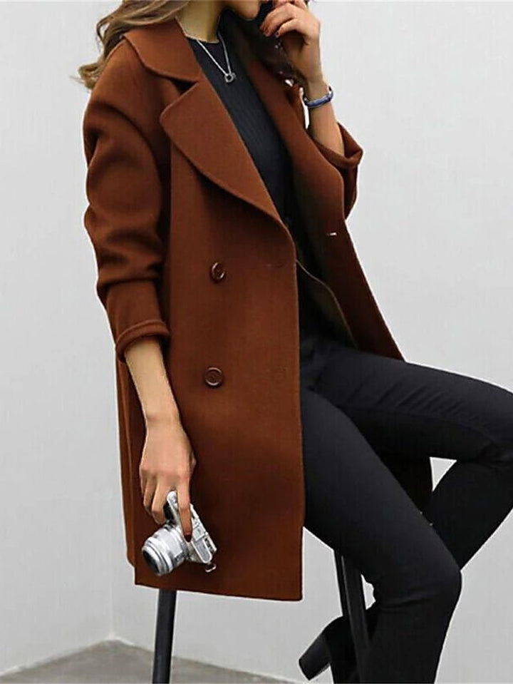 Jane - Timeless coat with elegant double-breasted design