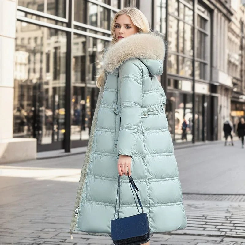 Lila - Luxurious winter parka with faux fur collar