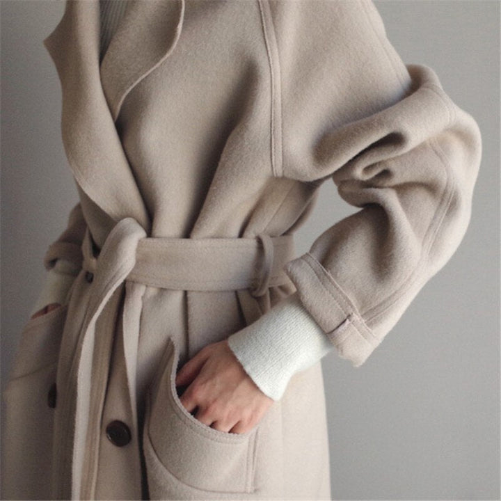 Sophia - Elegant wool coat with timeless design and pockets