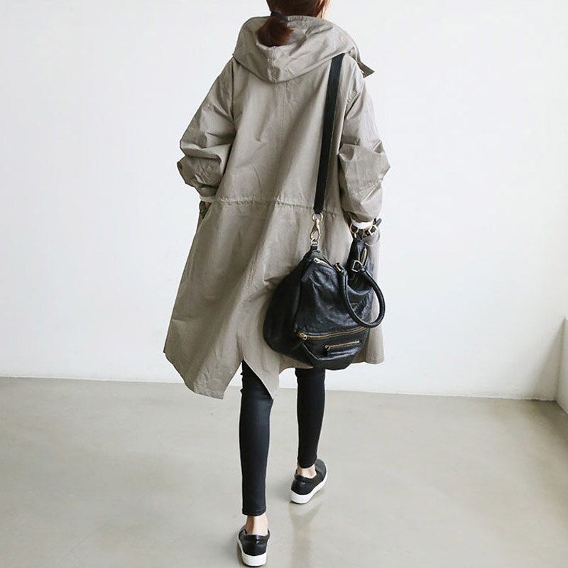 Ulla - Elegant and water-repellent trench coat for all seasons