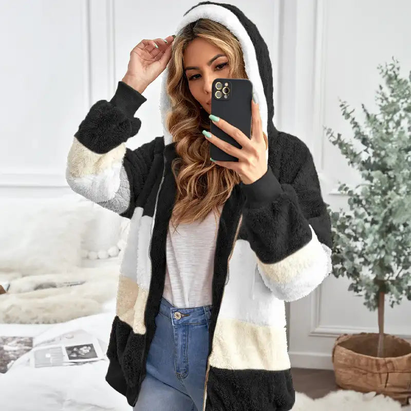 Sophie - Elegant autumn cardigan with soft fleece warmth