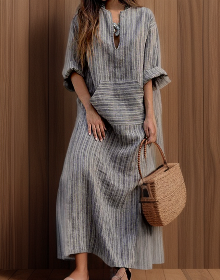 Hailey┃Casual maxi dress with vintage stripes and V-neckline