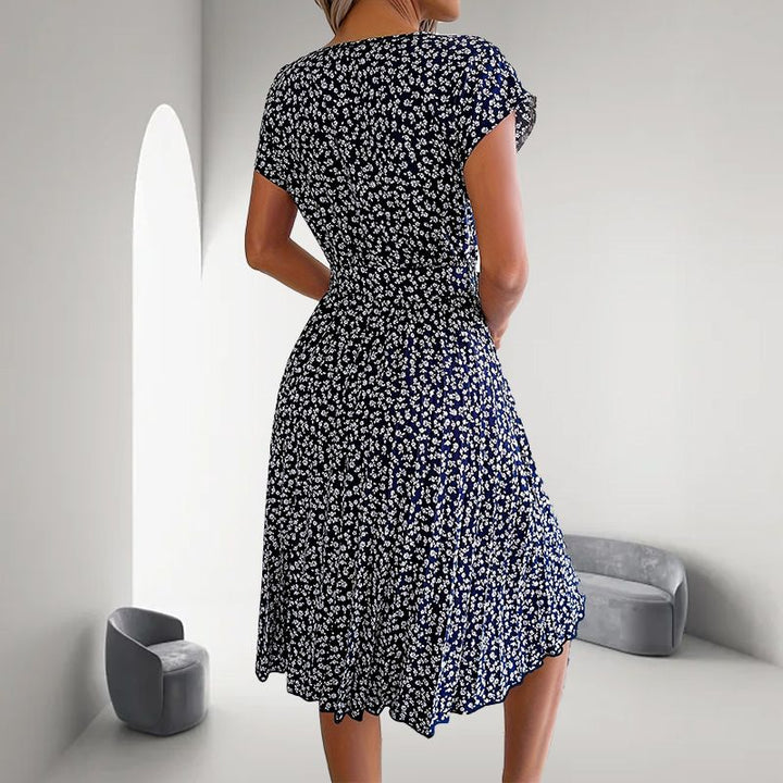 GRACE – FLORAL SHORT-SLEEVE PLEATED DRESS 🌸✨